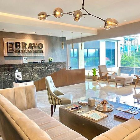 Bravo Tanauan Hotel Exteriör bild